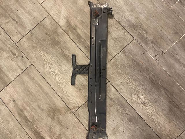 bontott MERCEDES-BENZ C-CLASS Vízhűtő Radiátor Tartó