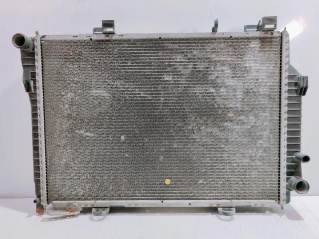 bontott MERCEDES-BENZ C-CLASS Vízhűtő Radiátor Tartó