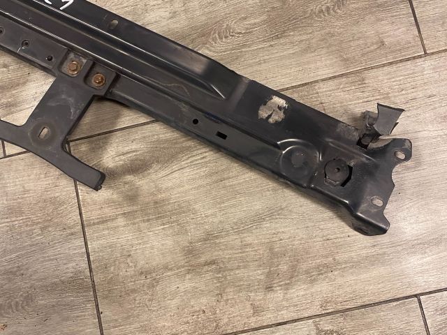 bontott MERCEDES-BENZ C-CLASS Vízhűtő Radiátor Tartó