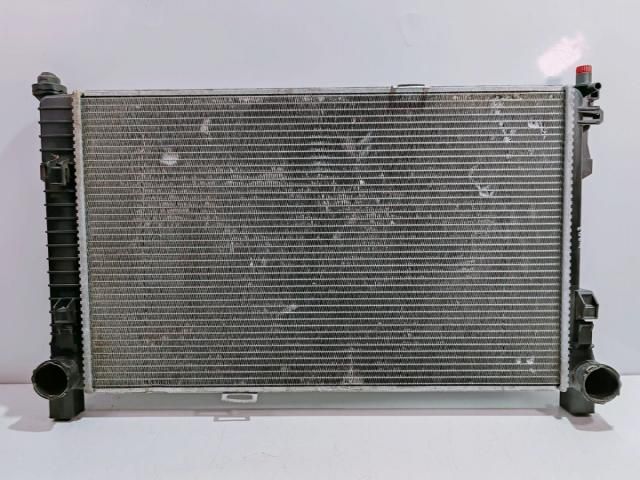 bontott MERCEDES-BENZ C-CLASS Vízhűtő Radiátor Tartó