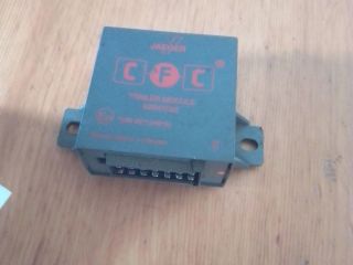 bontott MERCEDES-BENZ C-CLASS Vonóhorog Elektronika