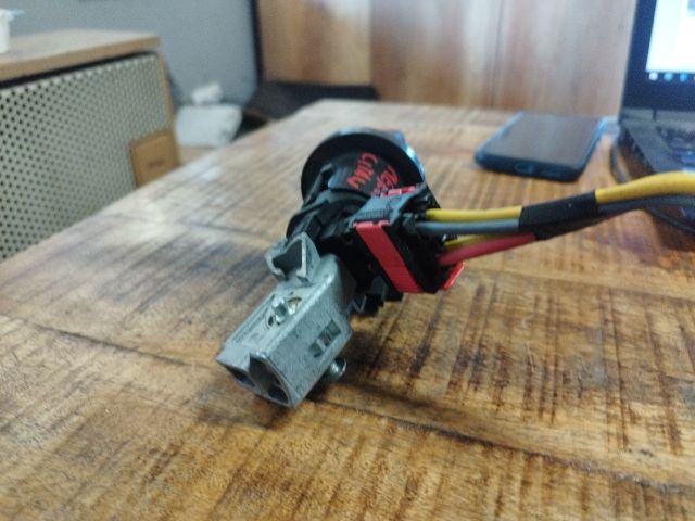 bontott MERCEDES-BENZ CITAN Gyújtáskapcsoló Házzal