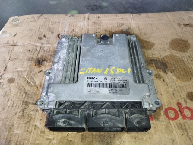 bontott MERCEDES-BENZ CITAN Motorvezérlő