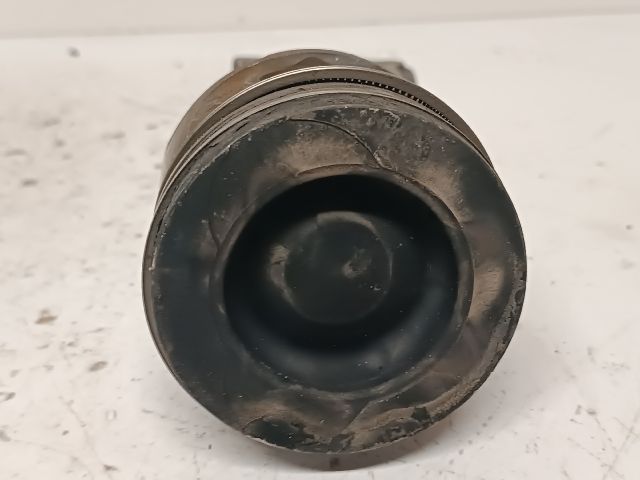 bontott MERCEDES-BENZ CITAN Dugattyú és Hajtókar