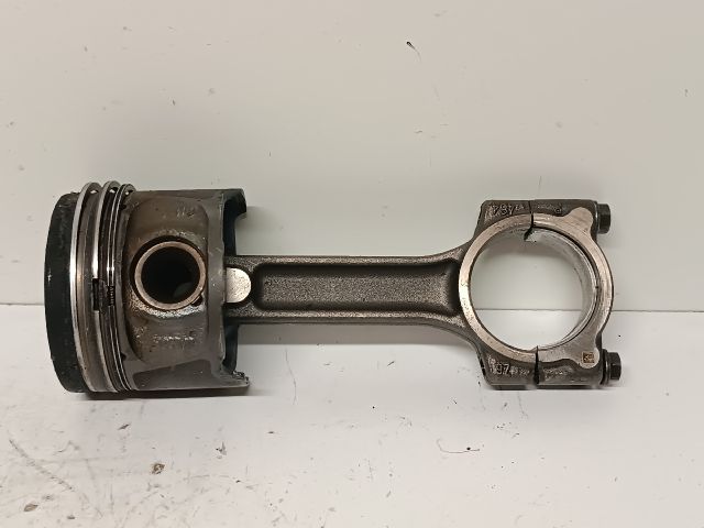 bontott MERCEDES-BENZ CITAN Dugattyú és Hajtókar