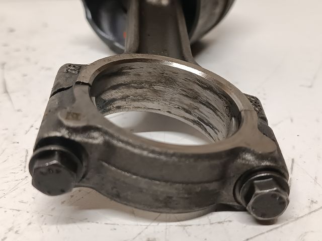 bontott MERCEDES-BENZ CITAN Dugattyú és Hajtókar