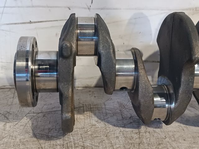 bontott MERCEDES-BENZ CITAN Főtengely (Magában)