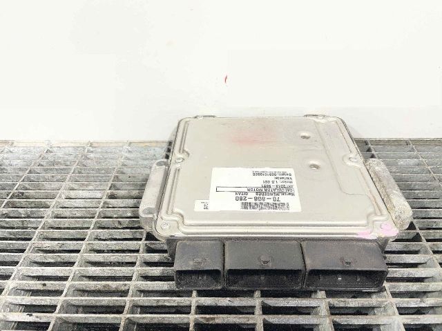 bontott MERCEDES-BENZ CITAN Motorvezérlő