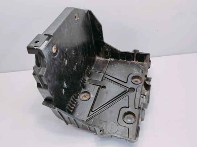 bontott MERCEDES-BENZ CITAN Akkumulátor Tartó