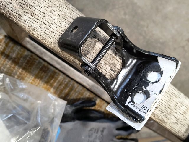 bontott MERCEDES-BENZ CITAN Bal első Felső Zsanér