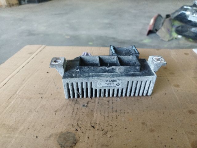 bontott MERCEDES-BENZ CITAN Izzító Relé