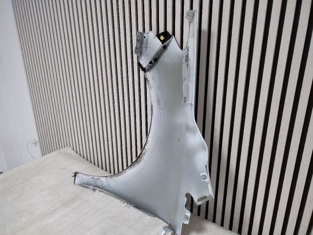 bontott MERCEDES-BENZ CITAN Jobb első Sárvédő