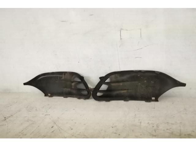 bontott MERCEDES-BENZ CITAN Jobb Ködlámpa Rács