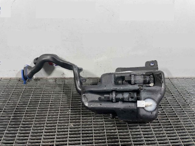 bontott MERCEDES-BENZ CLA Ablakmosó Tartály