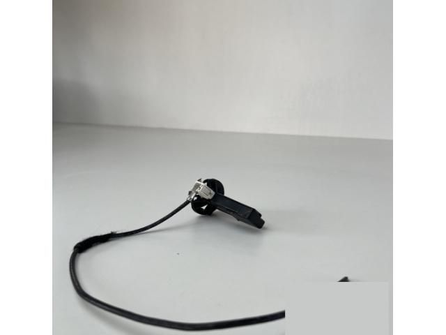 bontott MERCEDES-BENZ CLA Antenna Erősítő