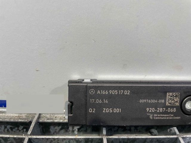 bontott MERCEDES-BENZ CLA Antenna Erősítő