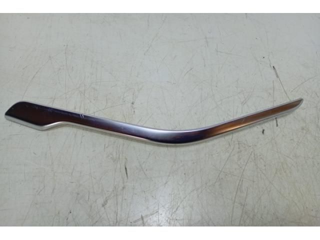 bontott MERCEDES-BENZ CLA Bal első Ajtó Díszléc