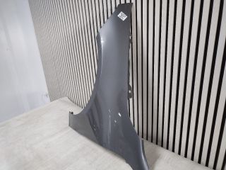 bontott MERCEDES-BENZ CLA Bal első Sárvédő