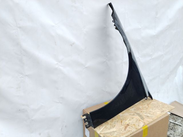 bontott MERCEDES-BENZ CLA Bal első Sárvédő