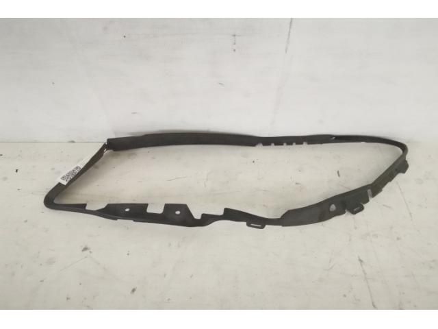 bontott MERCEDES-BENZ CLA Bal Fényszóró Lámpakeret