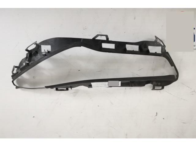bontott MERCEDES-BENZ CLA Bal Fényszóró Lámpakeret
