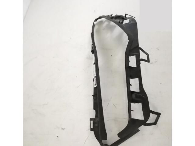 bontott MERCEDES-BENZ CLA Bal Fényszóró Lámpakeret