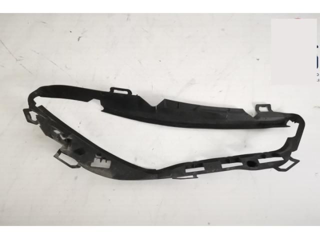 bontott MERCEDES-BENZ CLA Bal Fényszóró Lámpakeret