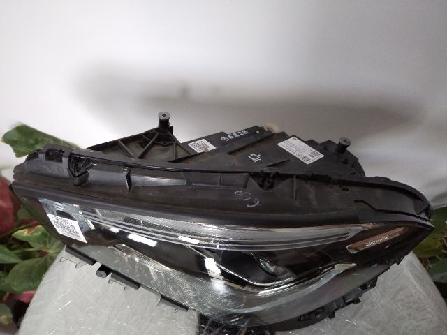 bontott MERCEDES-BENZ CLA Bal Fényszóró