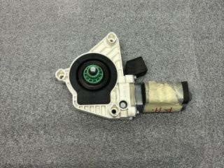 bontott MERCEDES-BENZ CLA Bal hátsó Ablakemelő Motor