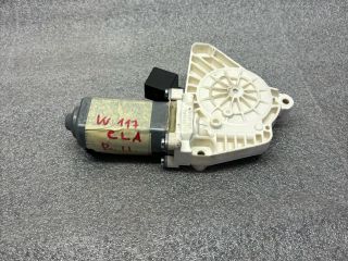 bontott MERCEDES-BENZ CLA Bal hátsó Ablakemelő Motor