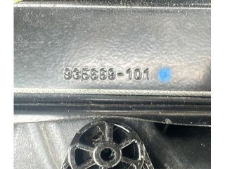 bontott MERCEDES-BENZ CLA Bal hátsó Ablakemelő Szerkezet (Elektromos)