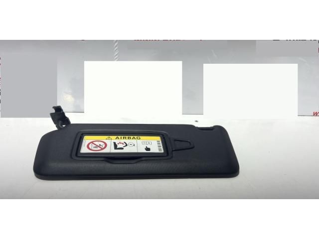 bontott MERCEDES-BENZ CLA Bal Napellenző