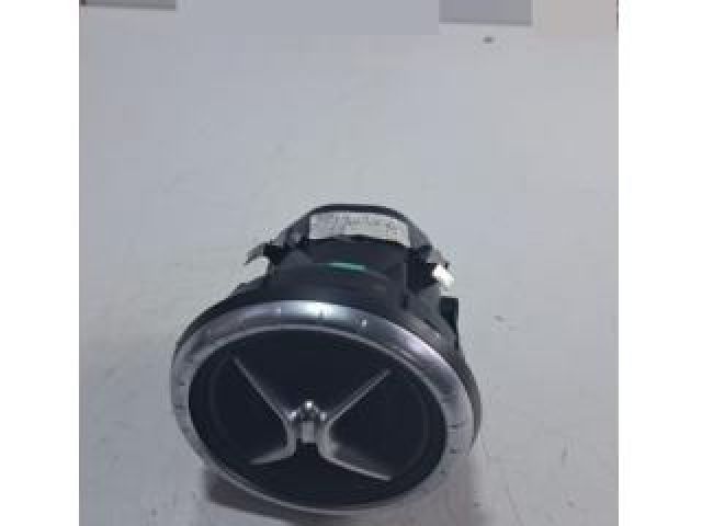 bontott MERCEDES-BENZ CLA Bal Szellőző