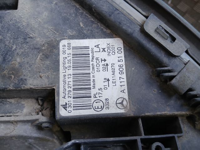 bontott MERCEDES-BENZ CLA Bal Xenon Fényszóró