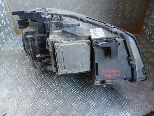 bontott MERCEDES-BENZ CLA Bal Xenon Fényszóró