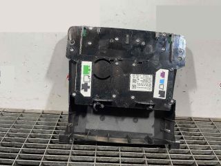 bontott MERCEDES-BENZ CLA Beltér Világítás Első