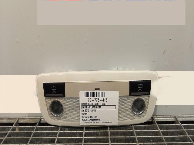bontott MERCEDES-BENZ CLA Beltér Világítás Első