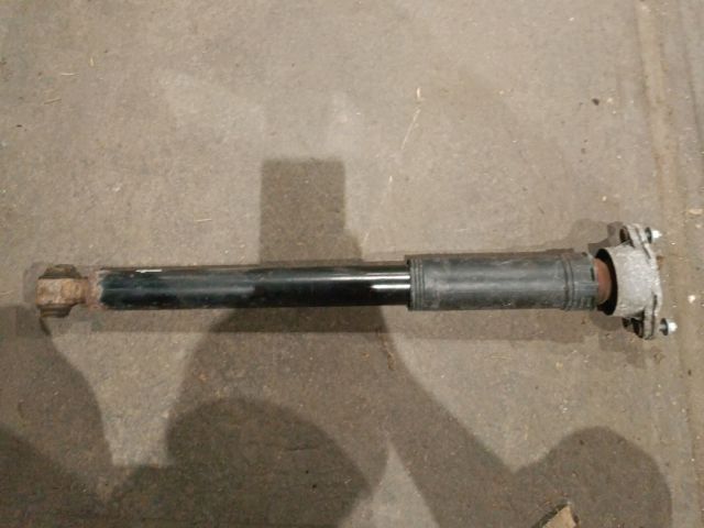 bontott MERCEDES-BENZ CLA Jobb első Lengéscsillapító