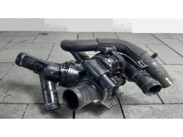 bontott MERCEDES-BENZ CLA Hengerfej Vízkivezető