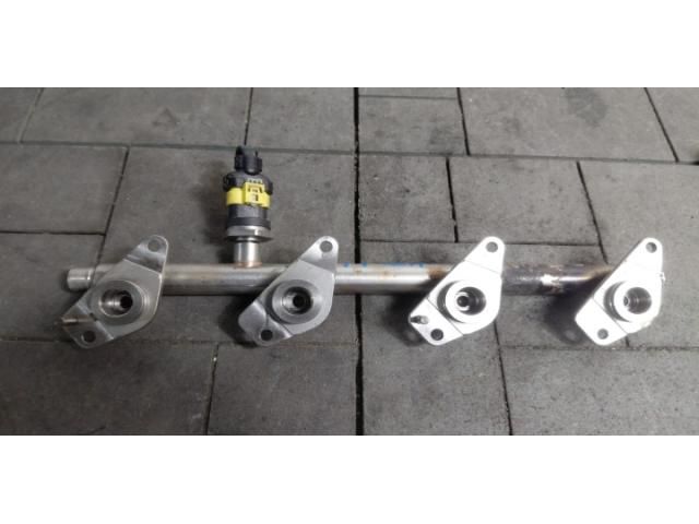 bontott MERCEDES-BENZ CLA Közösnyomócső