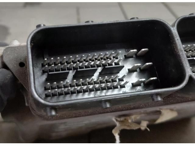 bontott MERCEDES-BENZ CLA Motorvezérlő