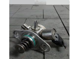 bontott MERCEDES-BENZ CLA Üzemanyag Szivattyú