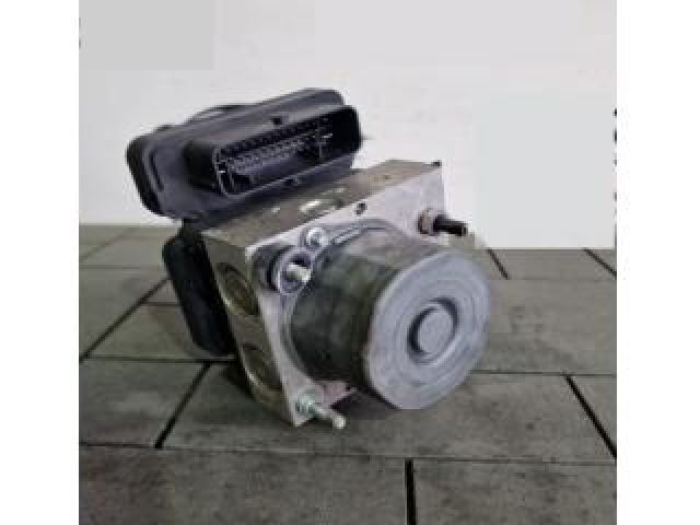 bontott MERCEDES-BENZ CLA ABS Kocka