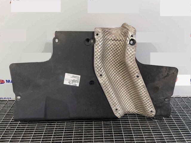 bontott MERCEDES-BENZ CLA Alsó Motorburkolat