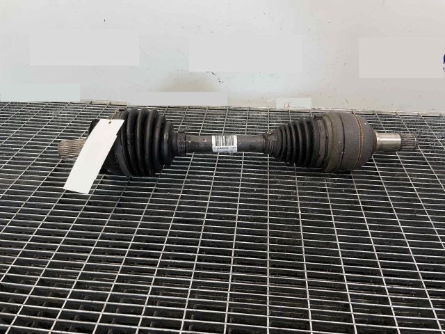 bontott MERCEDES-BENZ CLA Bal Féltengely