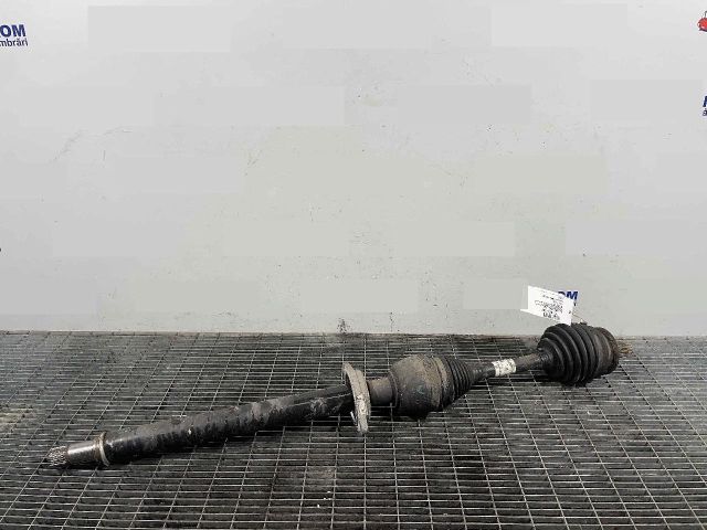 bontott MERCEDES-BENZ CLA Jobb Féltengely