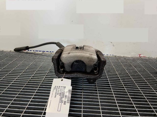 bontott MERCEDES-BENZ CLA Jobb hátsó Féknyereg Munkahengerrel