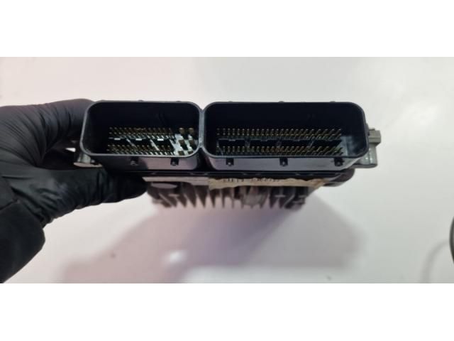 bontott MERCEDES-BENZ CLA Motorvezérlő