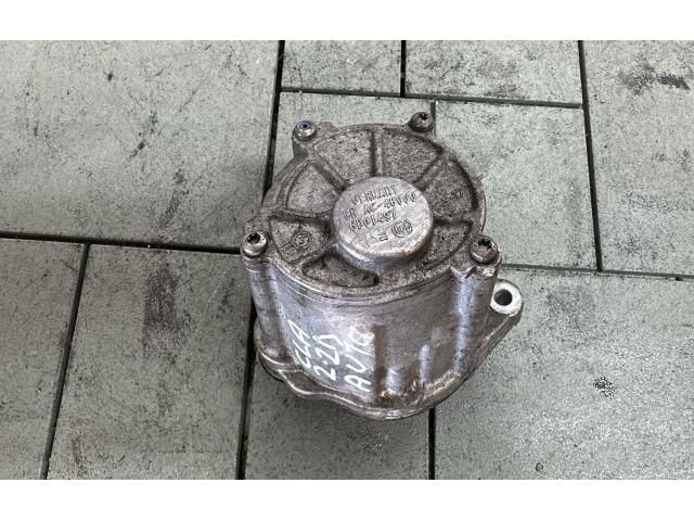 bontott MERCEDES-BENZ CLA Vákumpumpa