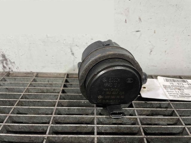 bontott MERCEDES-BENZ CLA Vízpumpa